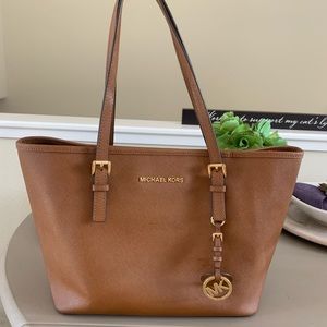 Michael Kors Bag - brown. Only worn a few times.